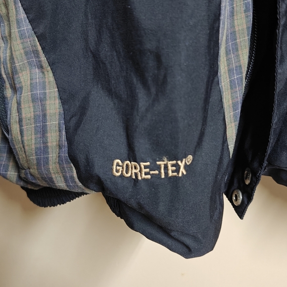 Jacket - Picture 5 of 6